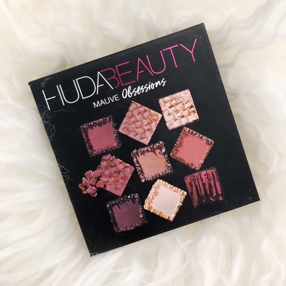HUDA BEAUTY Other - Huda beauty mauve obsessions pallet